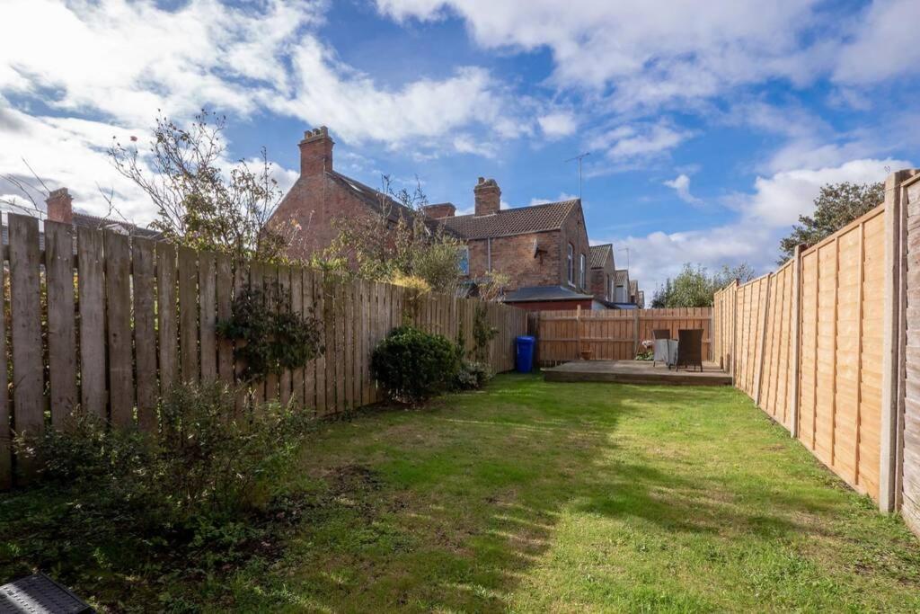 Cliff Garden, Close To Sea Hornsea Exterior photo